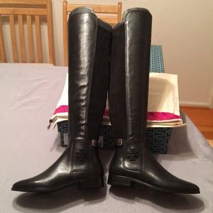 wyatt boot tory burch